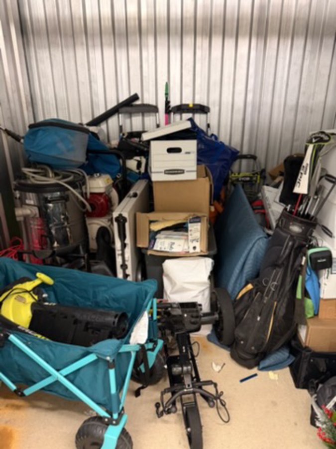 10 x 10 storage unit in Alexandria, VA
