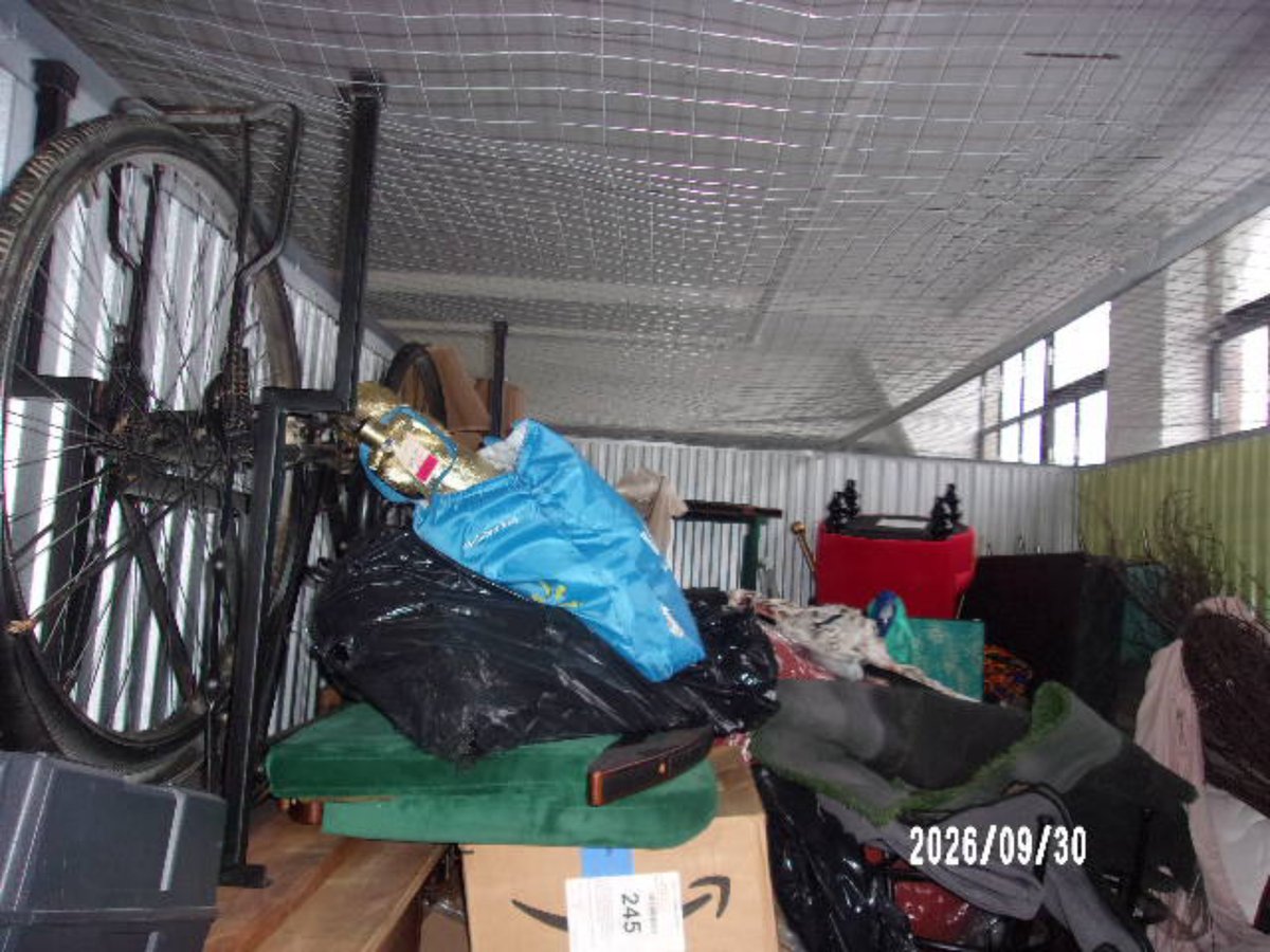 10 x 15 storage unit in Chicago, IL