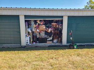 10 x 10 unit in Monroe