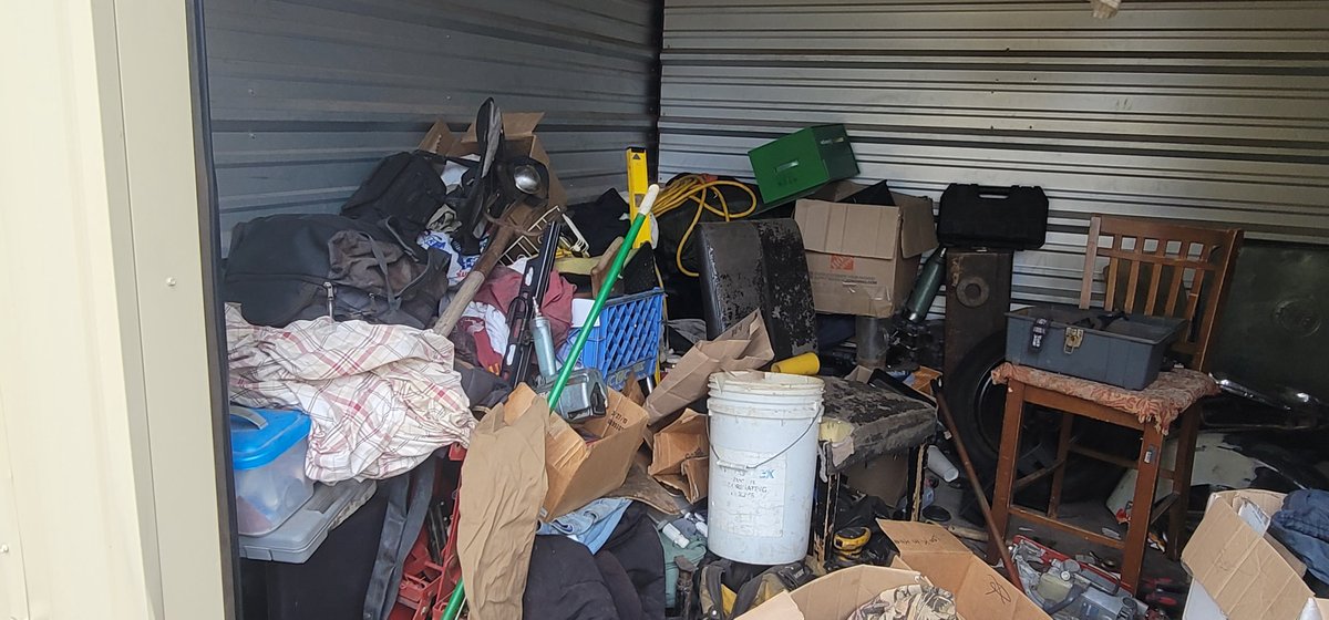 10 x 10 storage unit in Westwood, CA