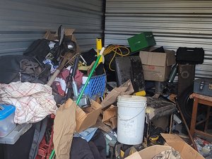 10 x 10 storage unit in Westwood, CA