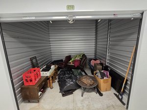 10 x 10 unit in Leesburg