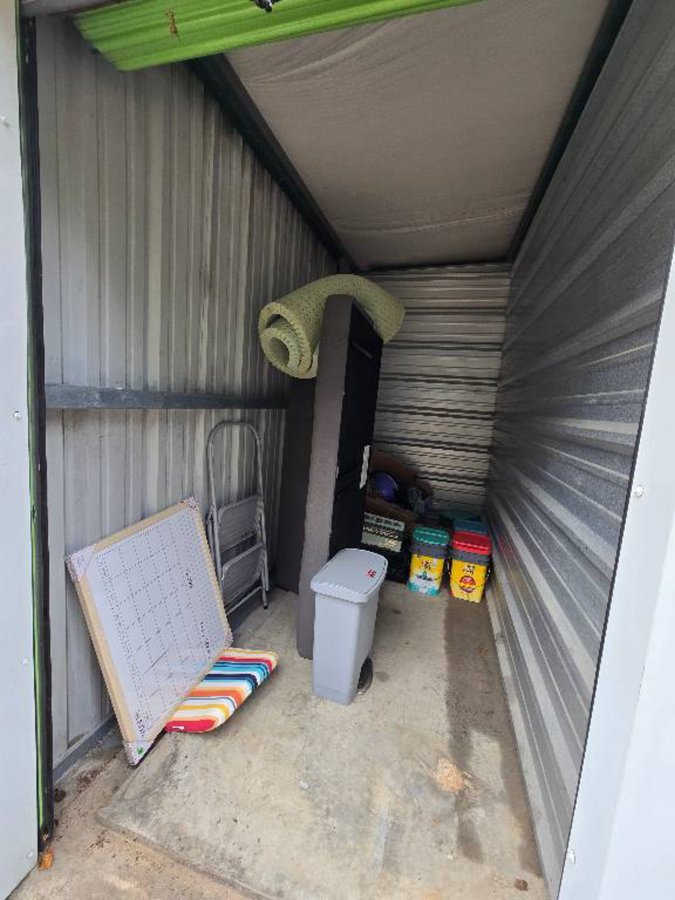 5 x 10 storage unit in O'fallon, MO