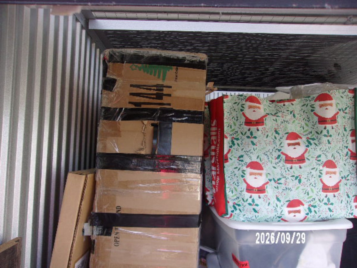 8 x 10 storage unit in Chicago, IL