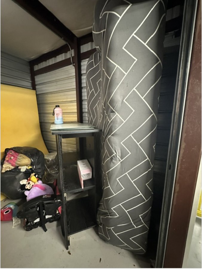 10 x 10 storage unit in Austin, TX