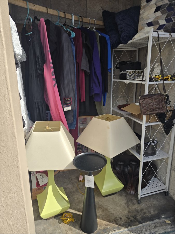 5 x 5 storage unit in Miami Gardens, FL