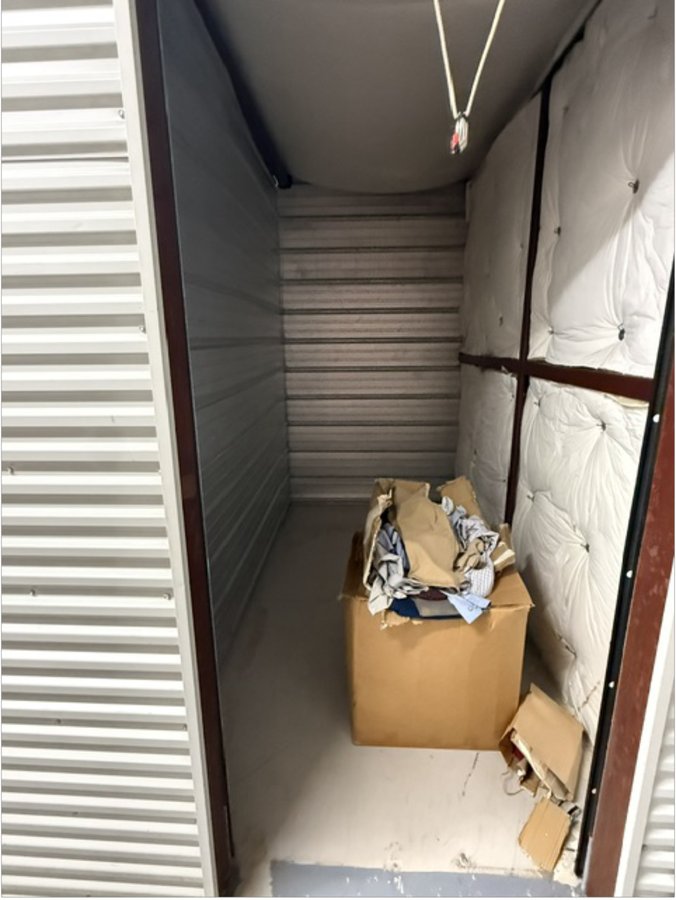 5 x 10 storage unit in Austin, TX