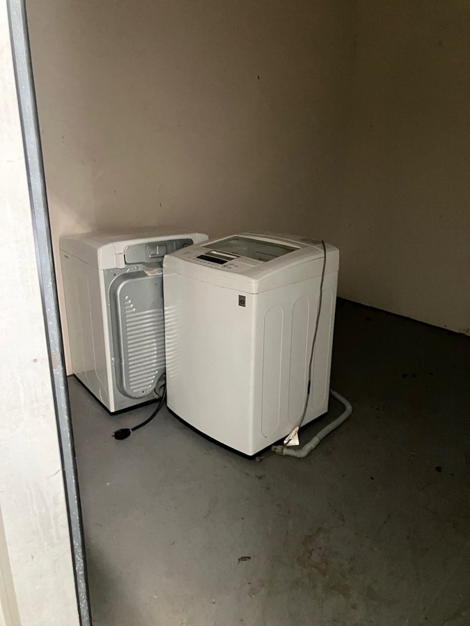12 x 12 storage unit in McDonough, GA