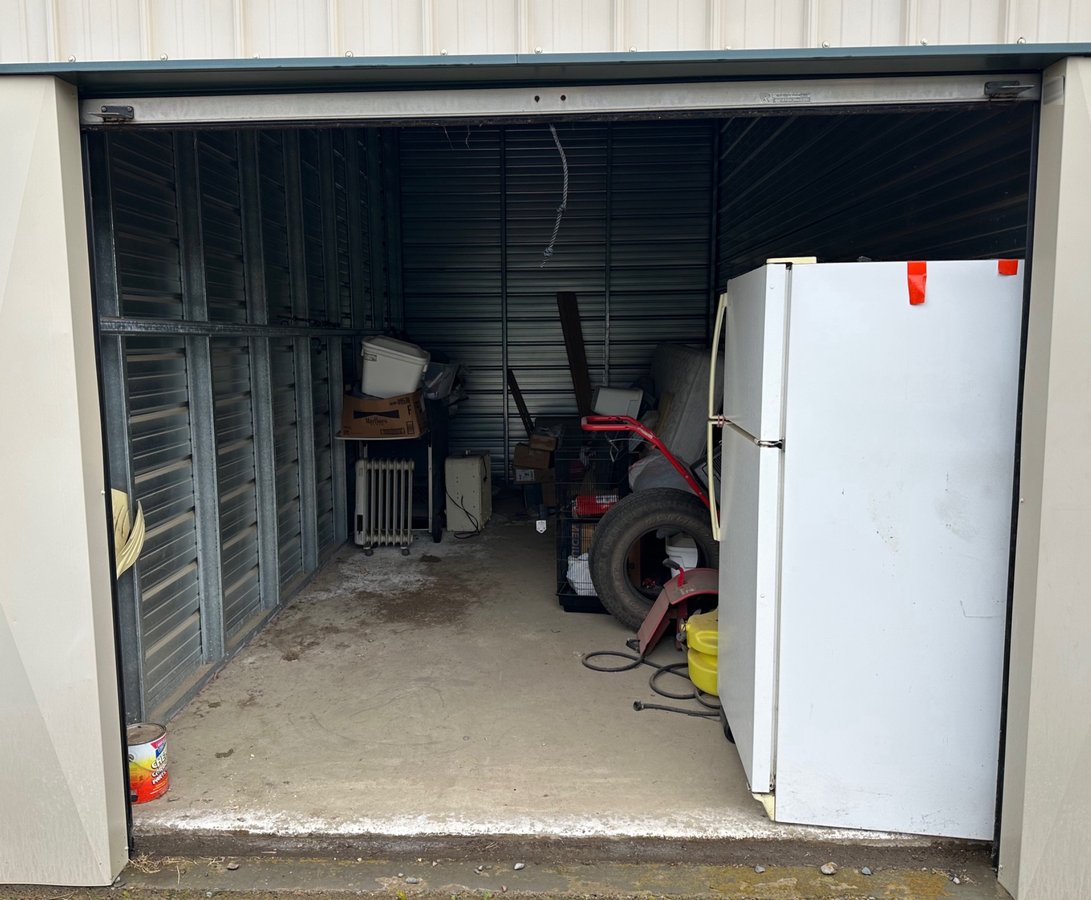 10 x 20 storage unit in Post Falls, ID