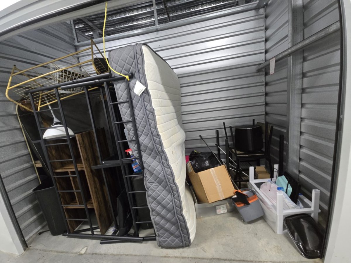 5 x 10 storage unit in Duluth, GA