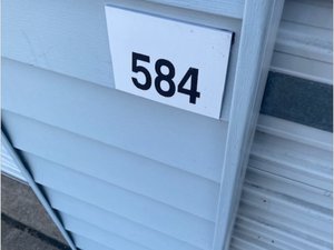 5 x 10 unit in Davenport