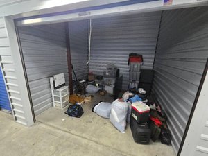 10 x 10 unit in O'fallon
