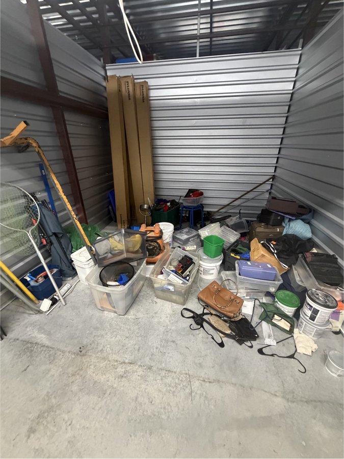 10 x 10 storage unit in Atlanta, GA