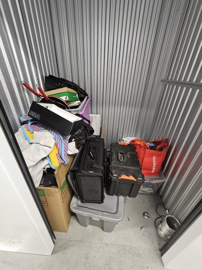 5 x 5 storage unit in Orlando, FL