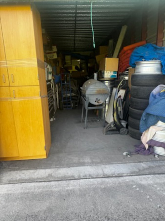 10 x 30 storage unit in San Bernardino, CA