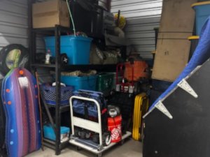 10 x 10 unit in San Bernardino