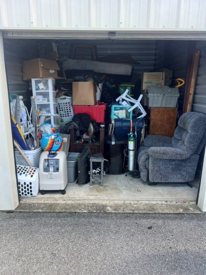 10 x 15 storage unit in Johnson City, NY