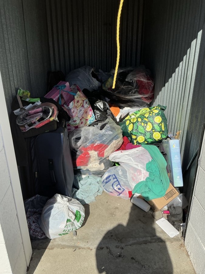 4 x 8 storage unit in Sacramento, CA