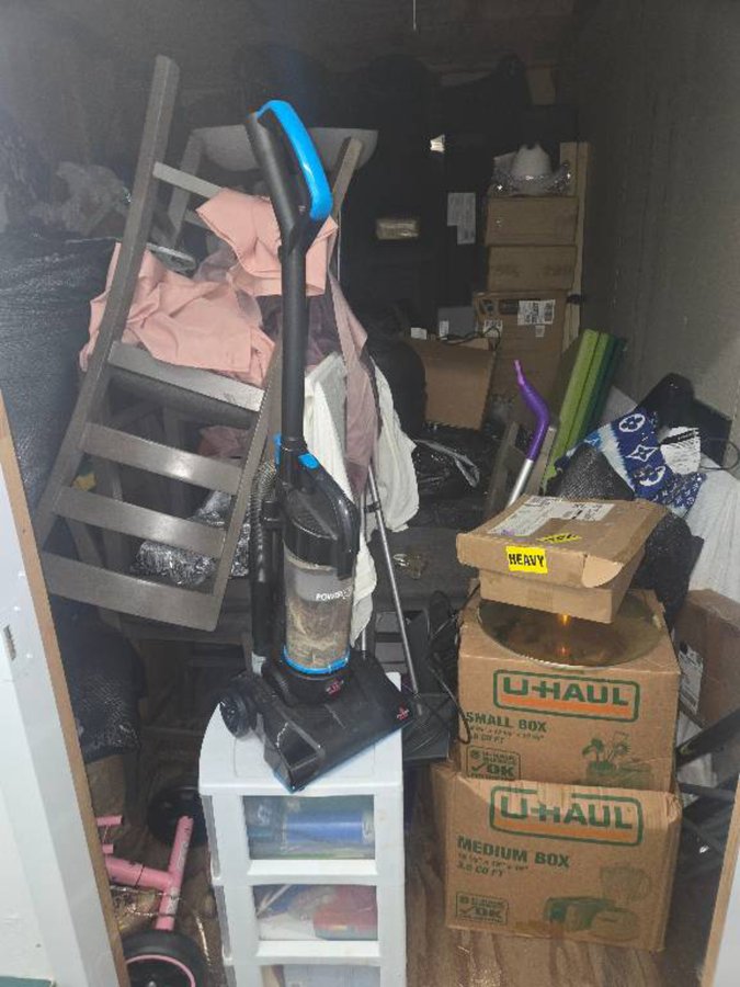 8 x 12 storage unit in San Jose, CA