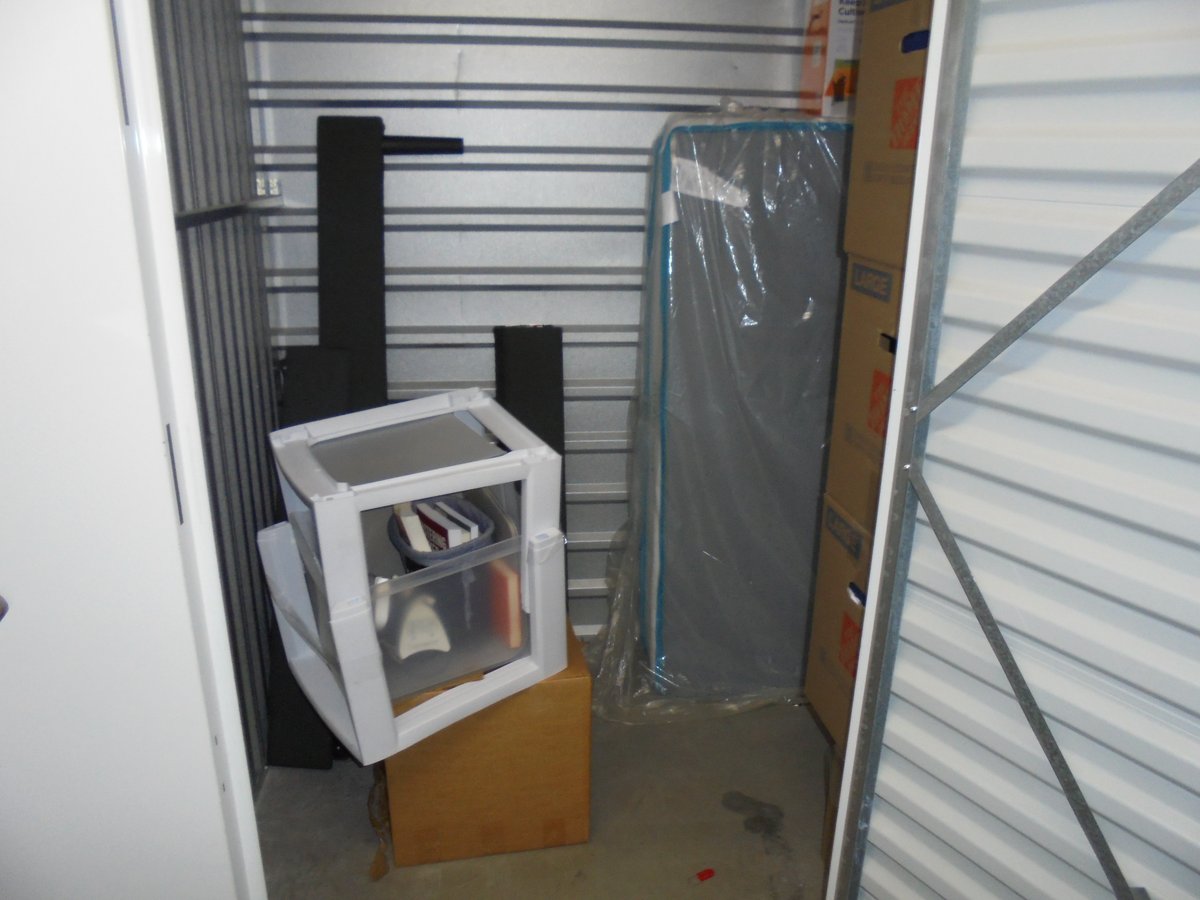 5 x 10 storage unit in Medford, MA
