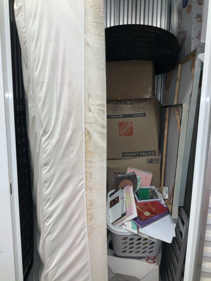5 x 5 storage unit in Hawthorne, NJ