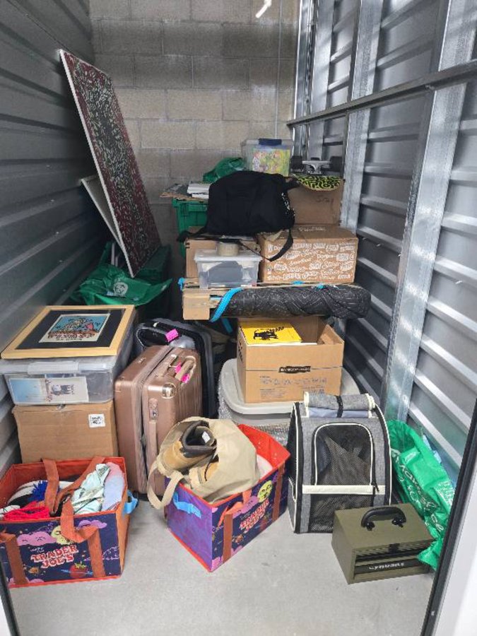 5 x 10 storage unit in Alhambra, CA
