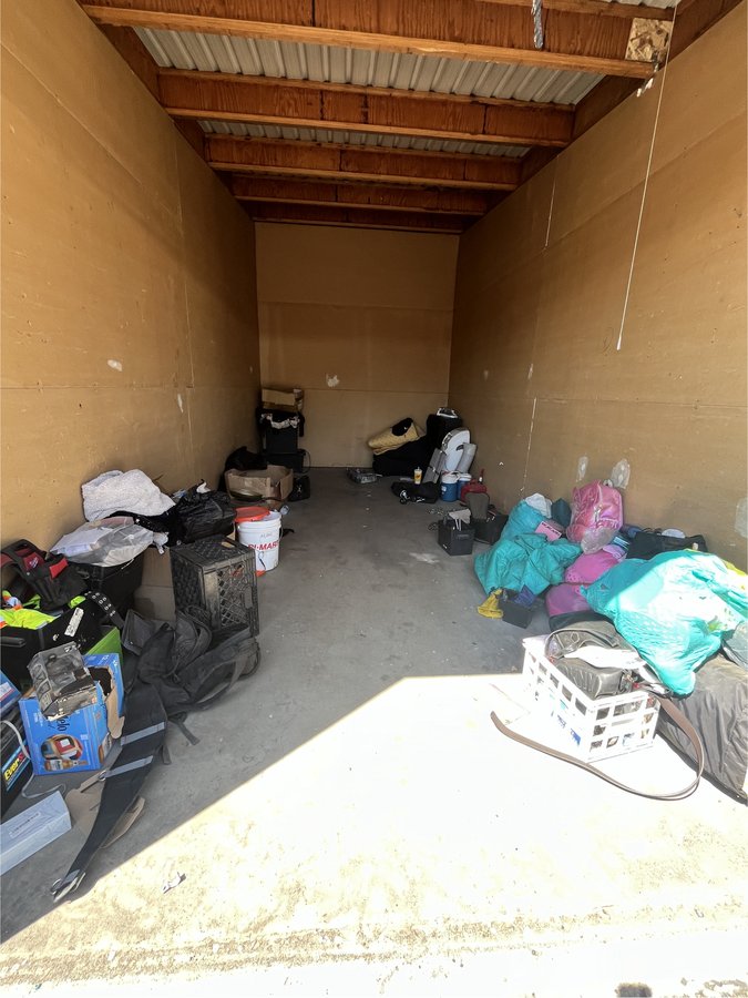 10 x 20 storage unit in Sparks, NV