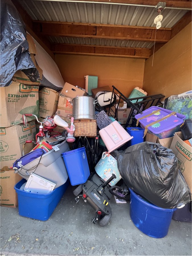 10 x 10 storage unit in Sparks, NV