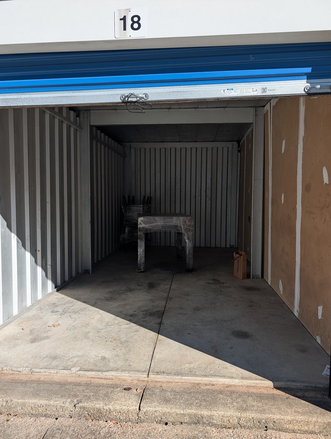 10 x 20 storage unit in Knightdale, NC