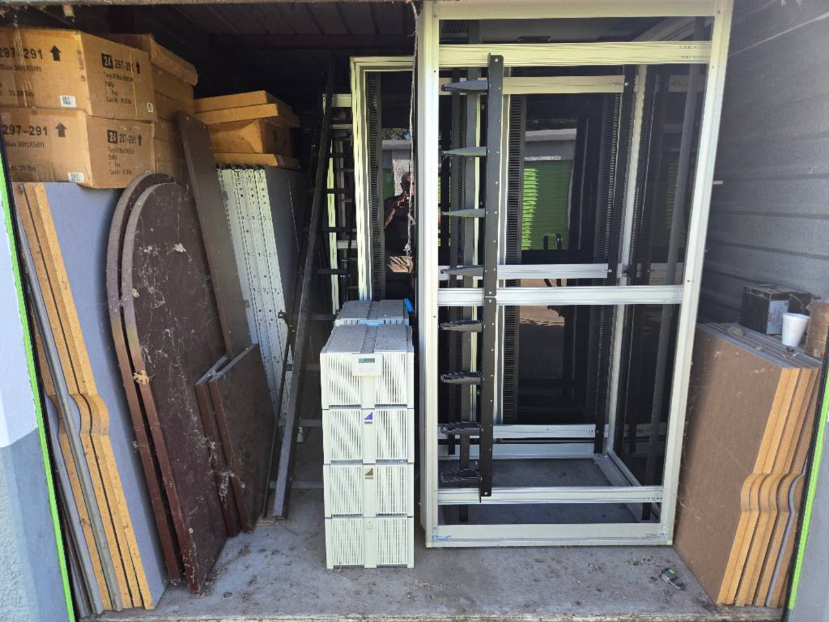 10 x 20 storage unit in Coppell, TX