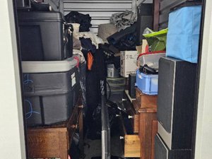 5 x 10 unit in Austin