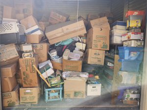 10 x 10 storage unit in Glendale, AZ