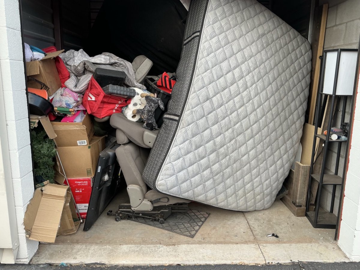 10 x 10 storage unit in Gilbert, AZ