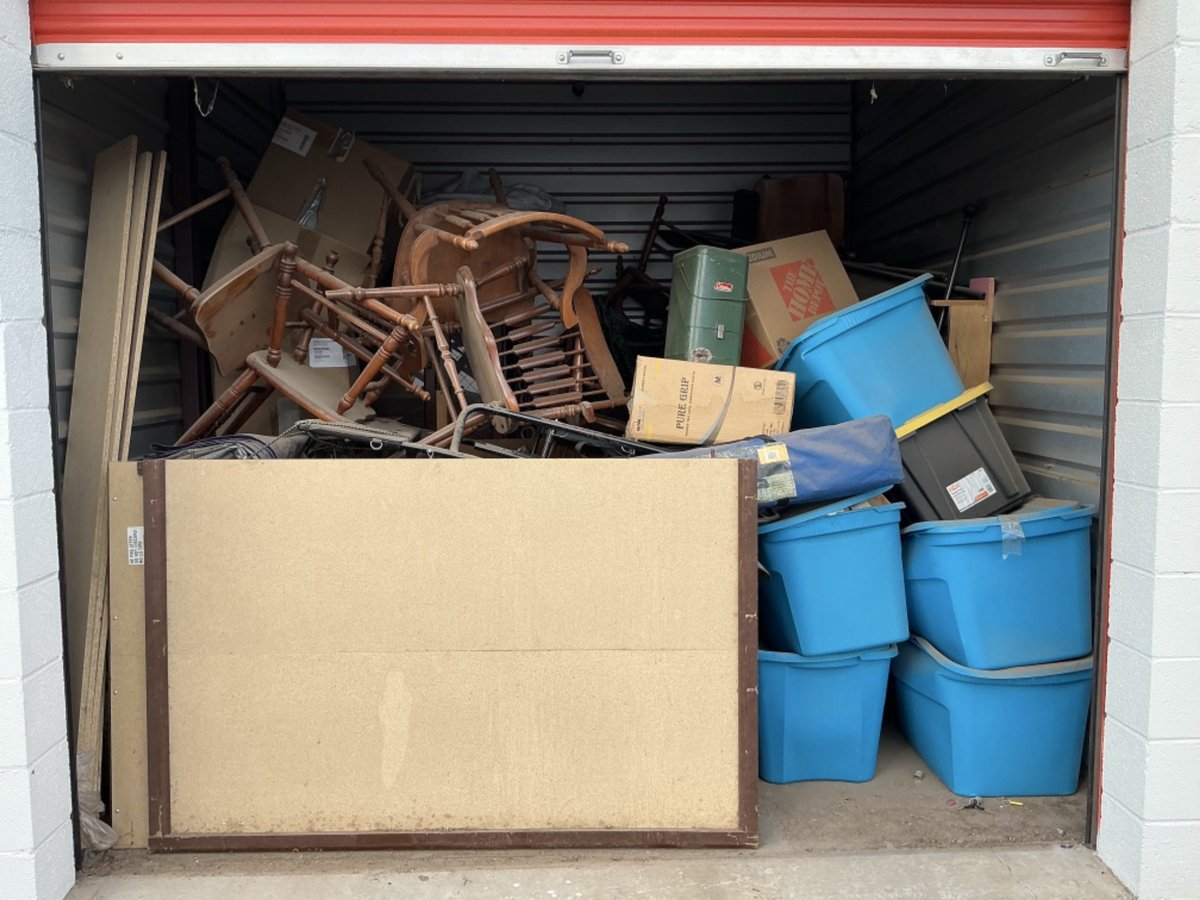 10 x 10 storage unit in Gilbert, AZ