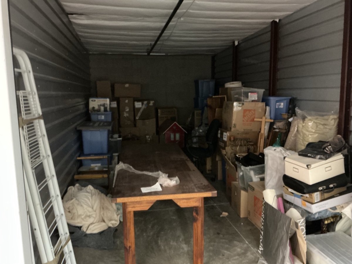 10 x 20 storage unit in Gilbert, AZ