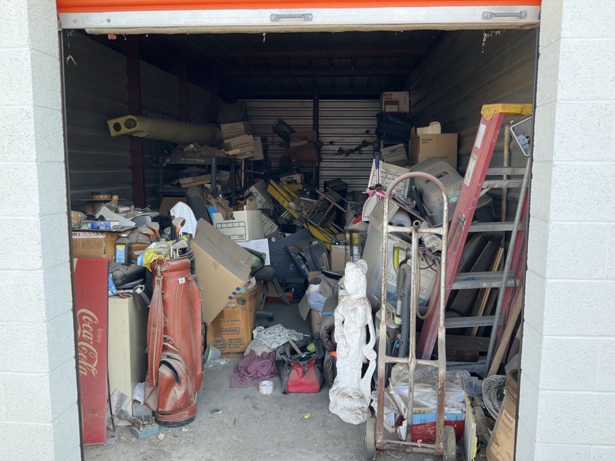 10 x 25 storage unit in Mesa, AZ