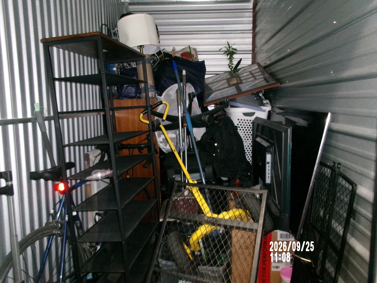 5 x 10 storage unit in Flushing, NY