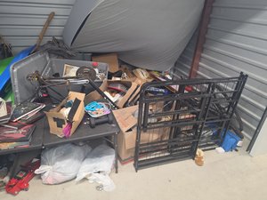10 x 7 unit in New London