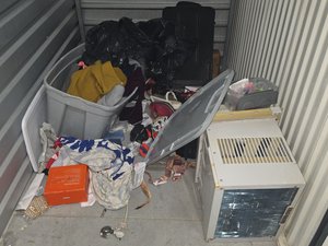 5 x 7 unit in New London