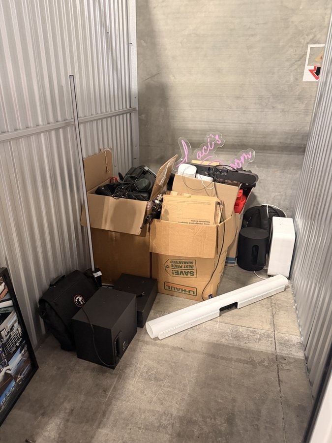 5 x 7 storage unit in Weston, FL