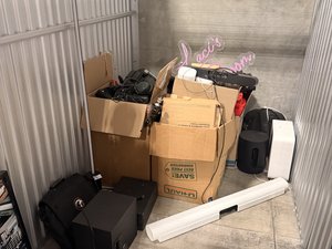 5 x 7 unit in Weston
