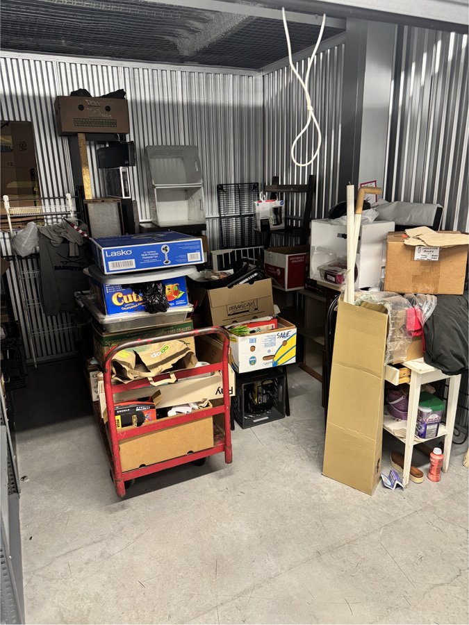 10 x 10 storage unit in Austin, TX