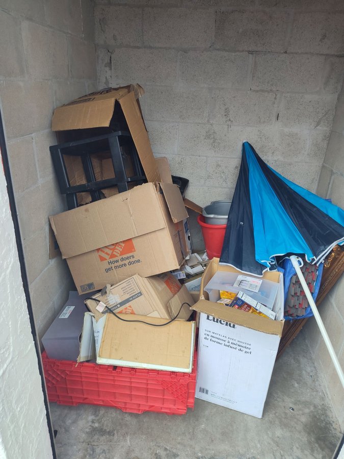 5 x 5 storage unit in Tampa, FL