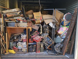 10 x 30 storage unit in Glendale, AZ
