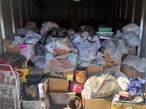 10 x 10 unit in Sparks