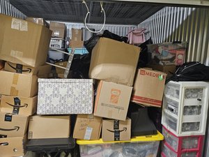 10 x 10 unit in Decatur