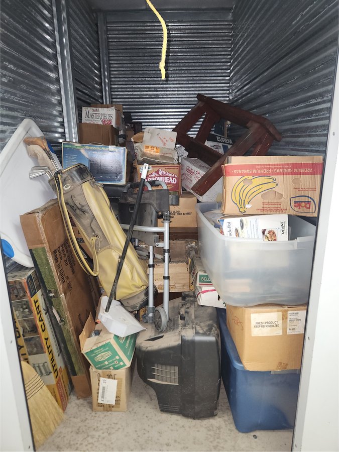 5 x 10 storage unit in Glendale, AZ