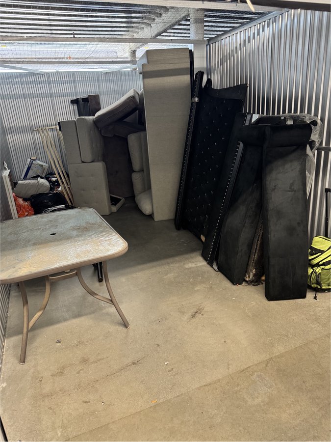 10 x 20 storage unit in Austin, TX