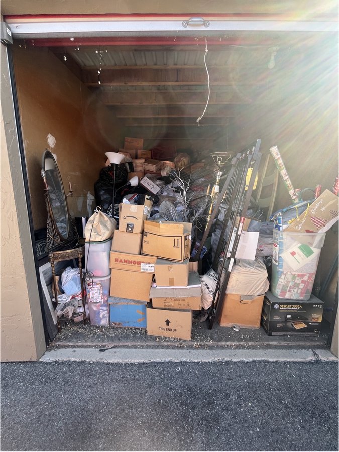 10 x 20 storage unit in Sparks, NV