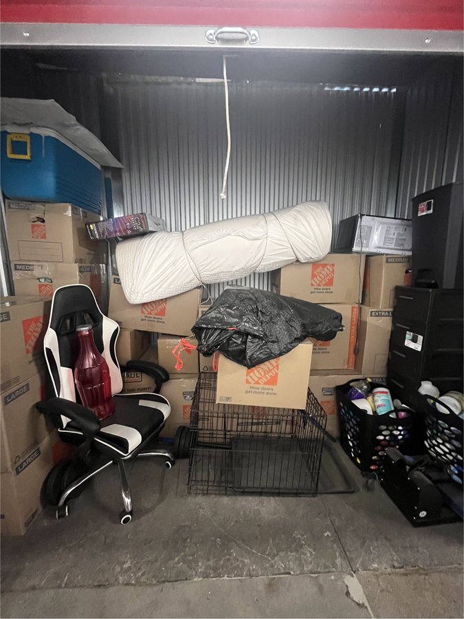 5 x 10 storage unit in Sparks, NV